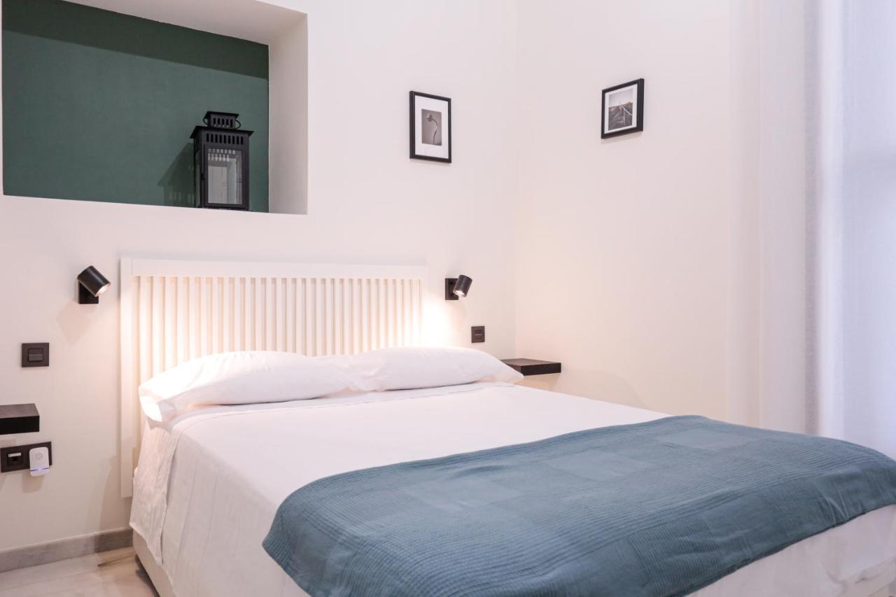 Monkeys Apartments Cervantes Sevilla Eksteriør billede