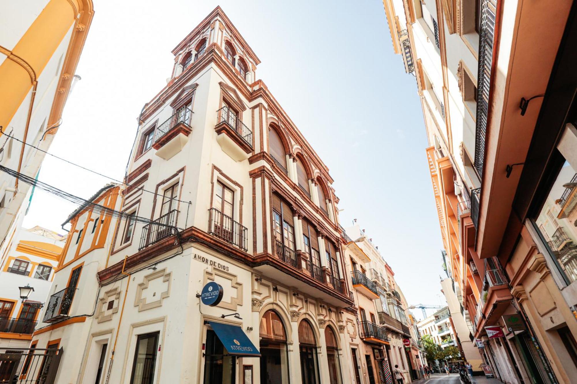 Monkeys Apartments Cervantes Sevilla Eksteriør billede