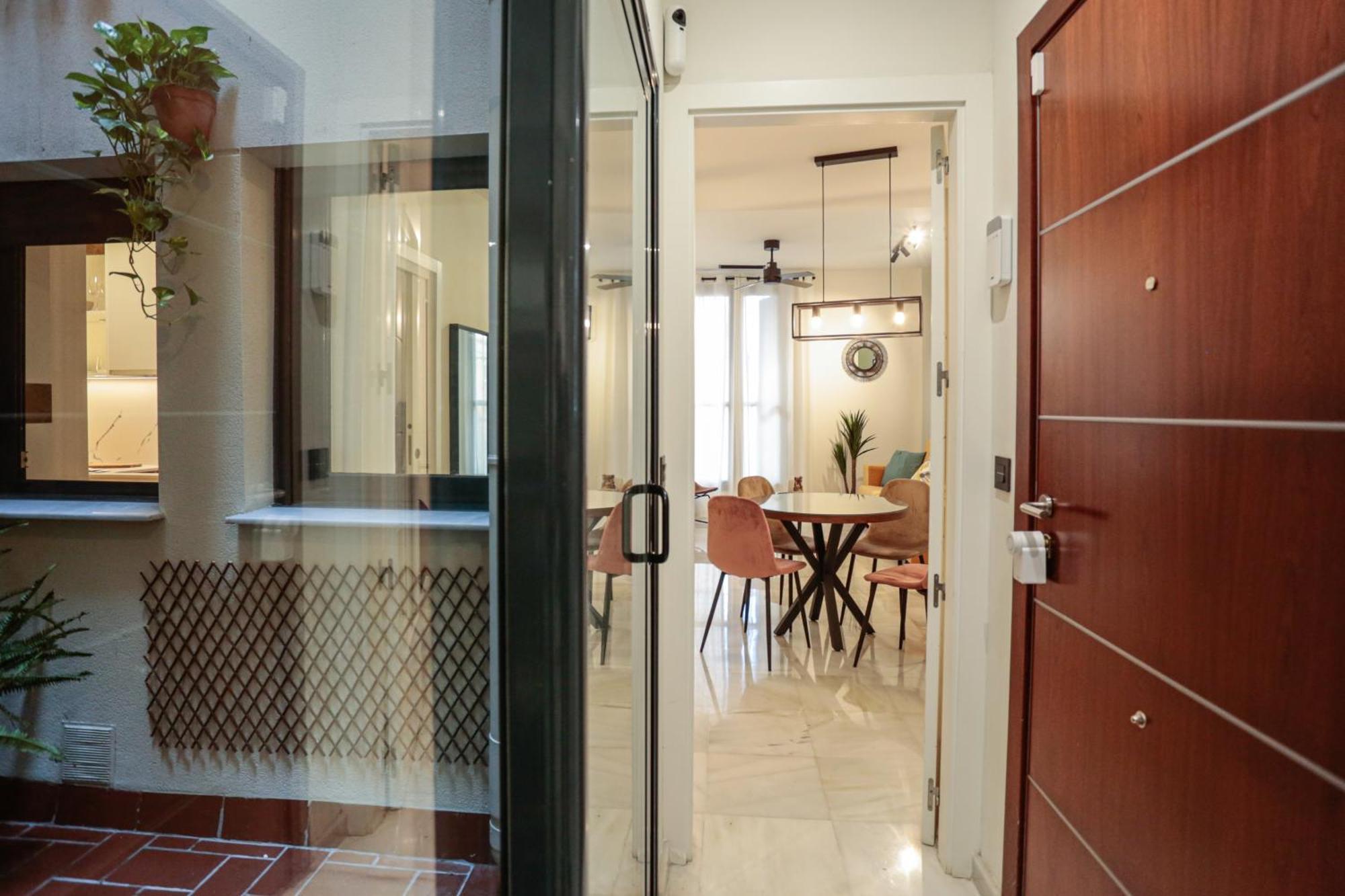 Monkeys Apartments Cervantes Sevilla Eksteriør billede